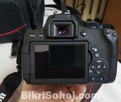 DSLR Canon 750D 24.2MP Camera